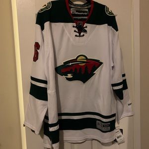 Minnesota Wild Jason Zucker #16 away jersey